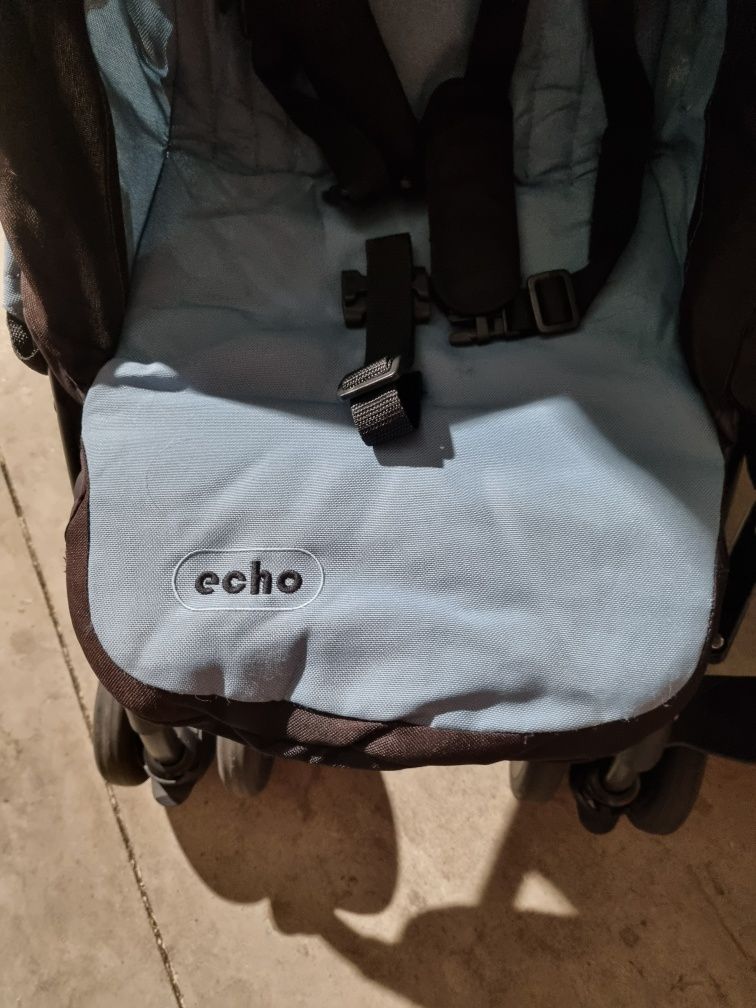 Carrinho Chicco duplo de bebé