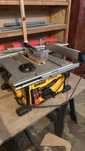 Dewalt DWE7485 настільна пила циркулярна