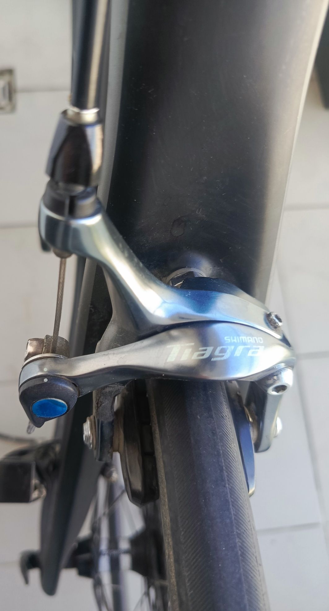 Kross Vento 9.0 karbon,Ultegra, Dt Swiss, zintegrowany kokpit Progress