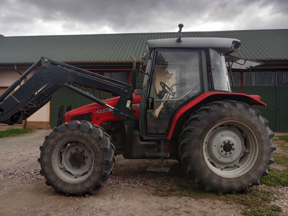 Massey Ferguson 4335 TUR