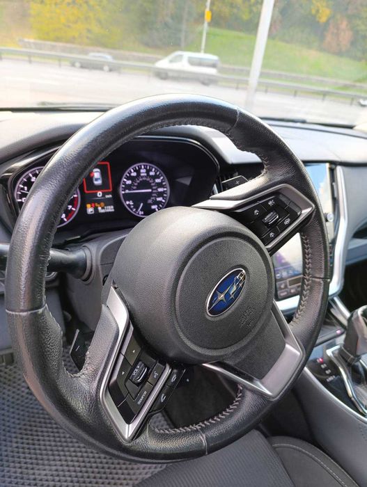 Автомобіль Subaru Legacy Premium 2020