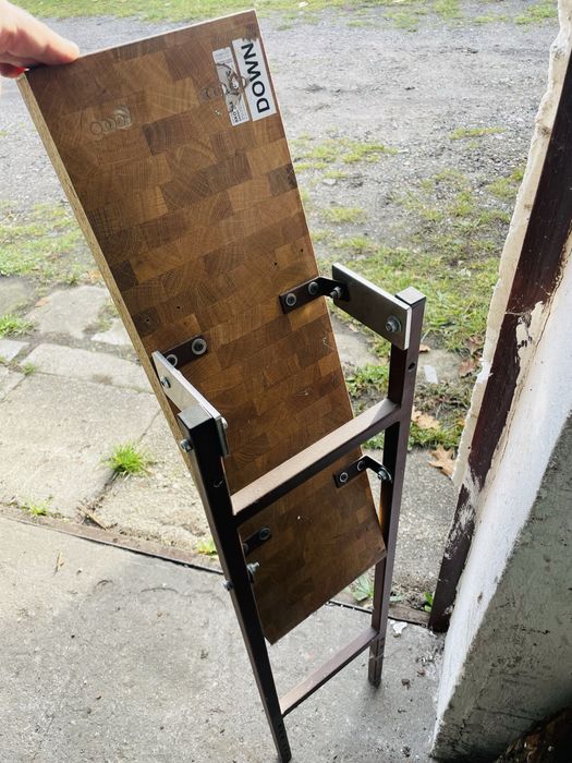 Stojak, wieszak , uchwyt na silnik zaburtowy