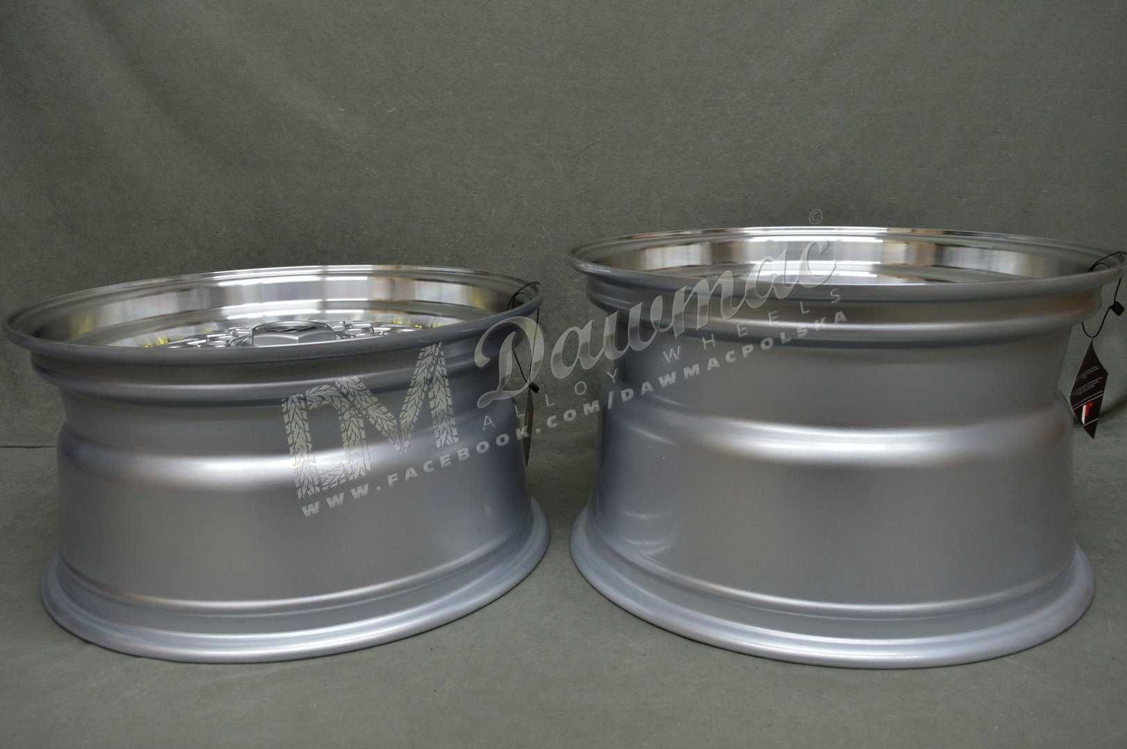 Felgi Japan Racing JR9 17" 8,5J ET20+10J ET20 5x112/5x120 SlMaLipGoRiv