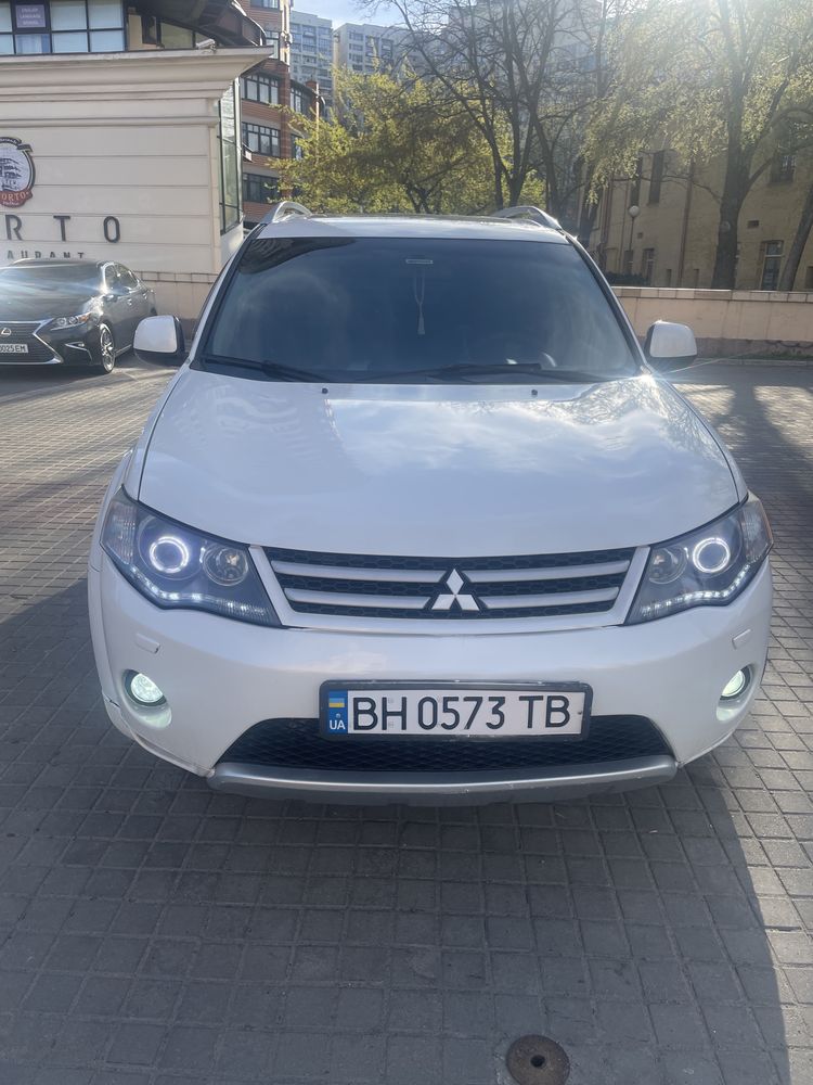 Outlander 3.0л г/б 2008