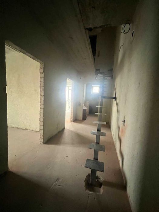 Продаж 3-кімнатної дворівневої квартири в Сокільниках (вул. Весняна)