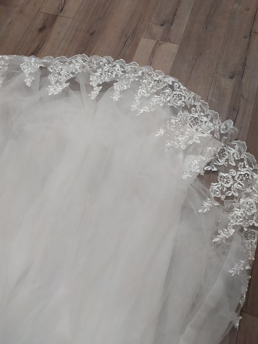 Сукня весільна б/у