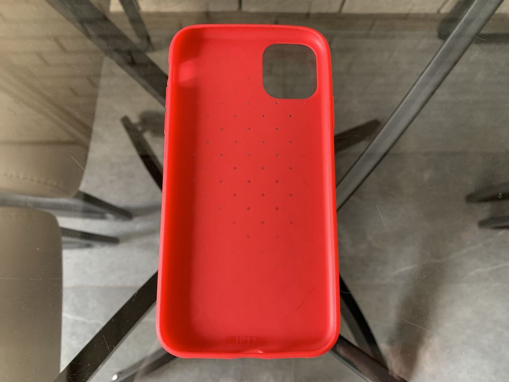 Чехол Waving Case Red для IPhone 11, (плетенный)