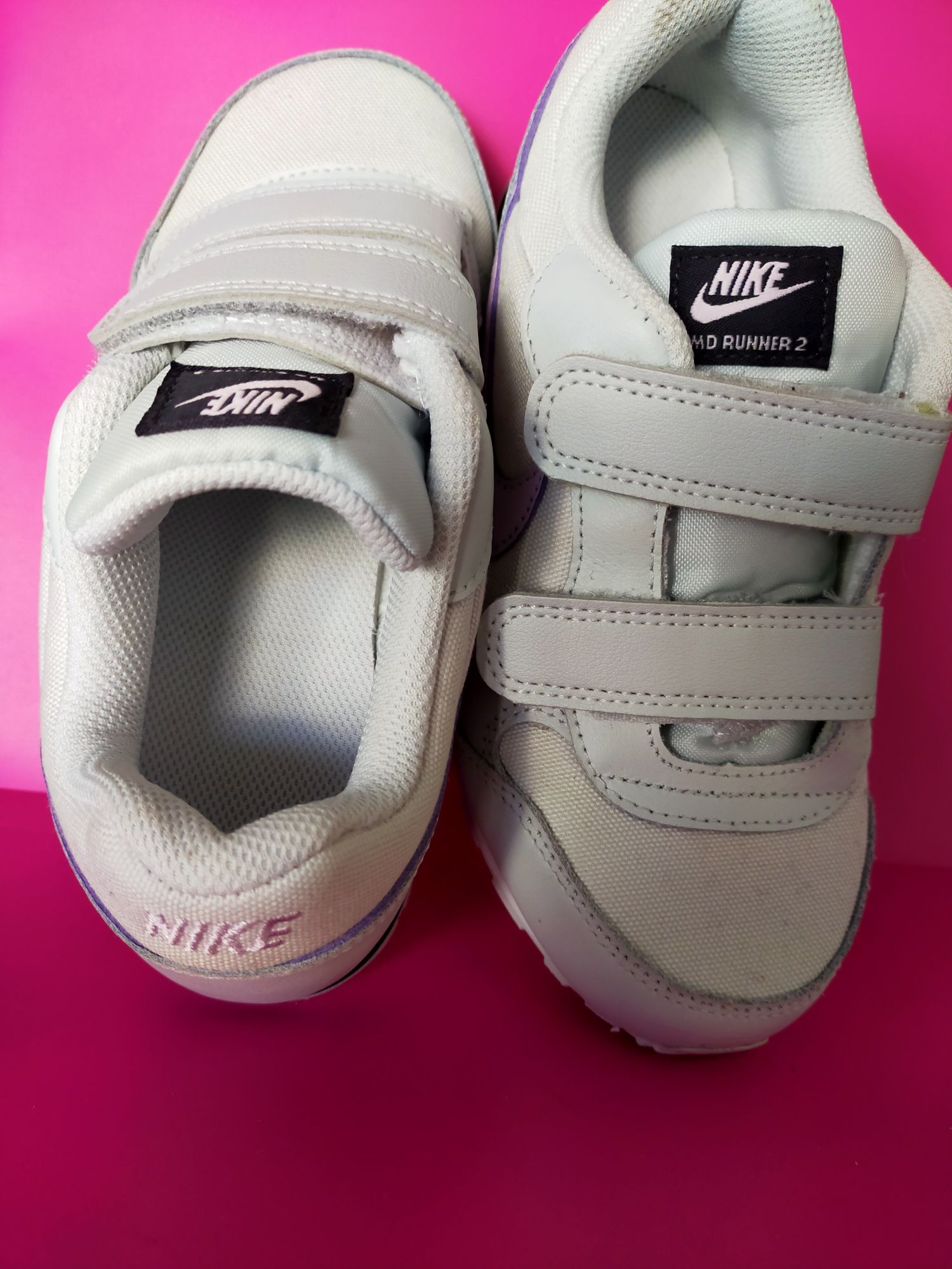 Sapatilha Nike original menina 32