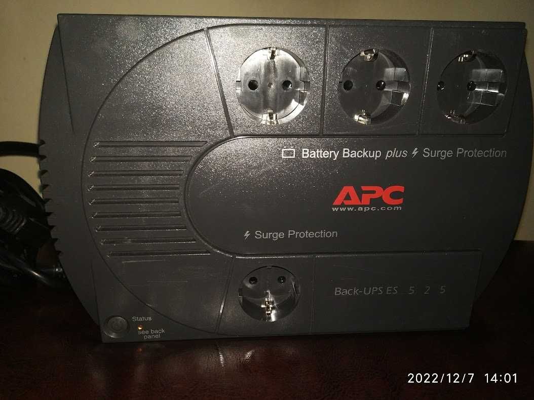 Інвертор,  безперебійник , ДБЖ APC Back UPS 525