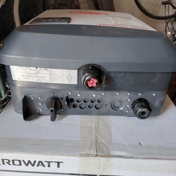 Inwerter , falownik 3 fazowy FRONIUS Symo 3.7-3-S