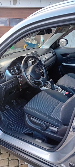 Samochód suzuki vivara