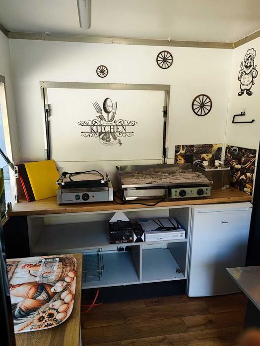 Przyczepa gastronomiczna, food truck, kurczak z rożna, gotowy biznes
