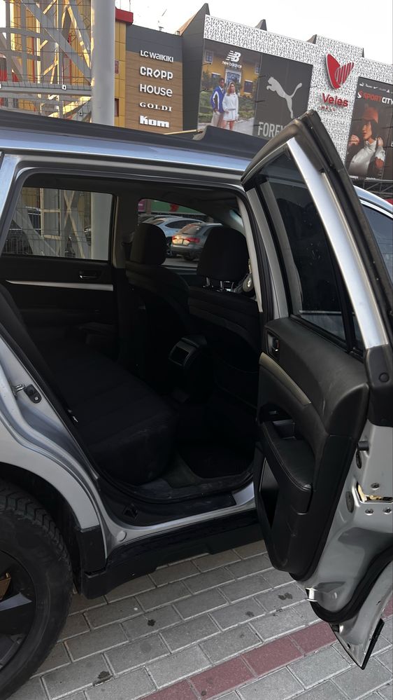 Subaru Outback 2012