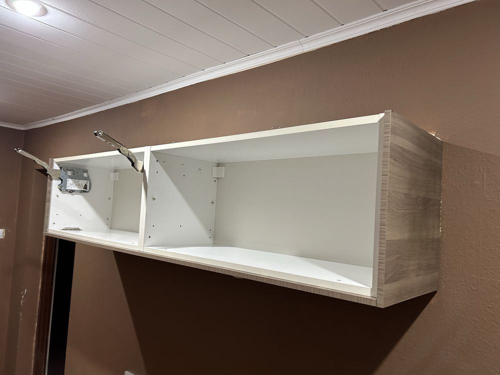 Ikea szafka wisząca otwierana do góry