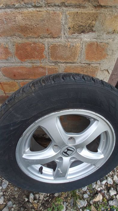 Продам титани R15 з резиною