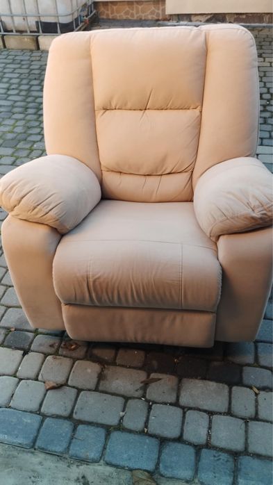 Kanapa rozkladana i fotel relaks