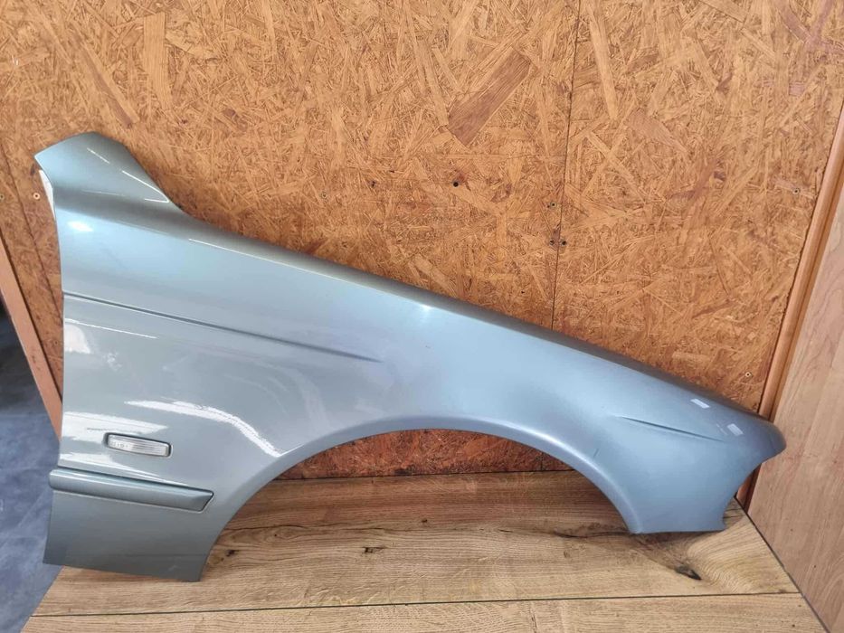 BMW e39 błotnik prawy przód schiefergruen org lakier zdrowy