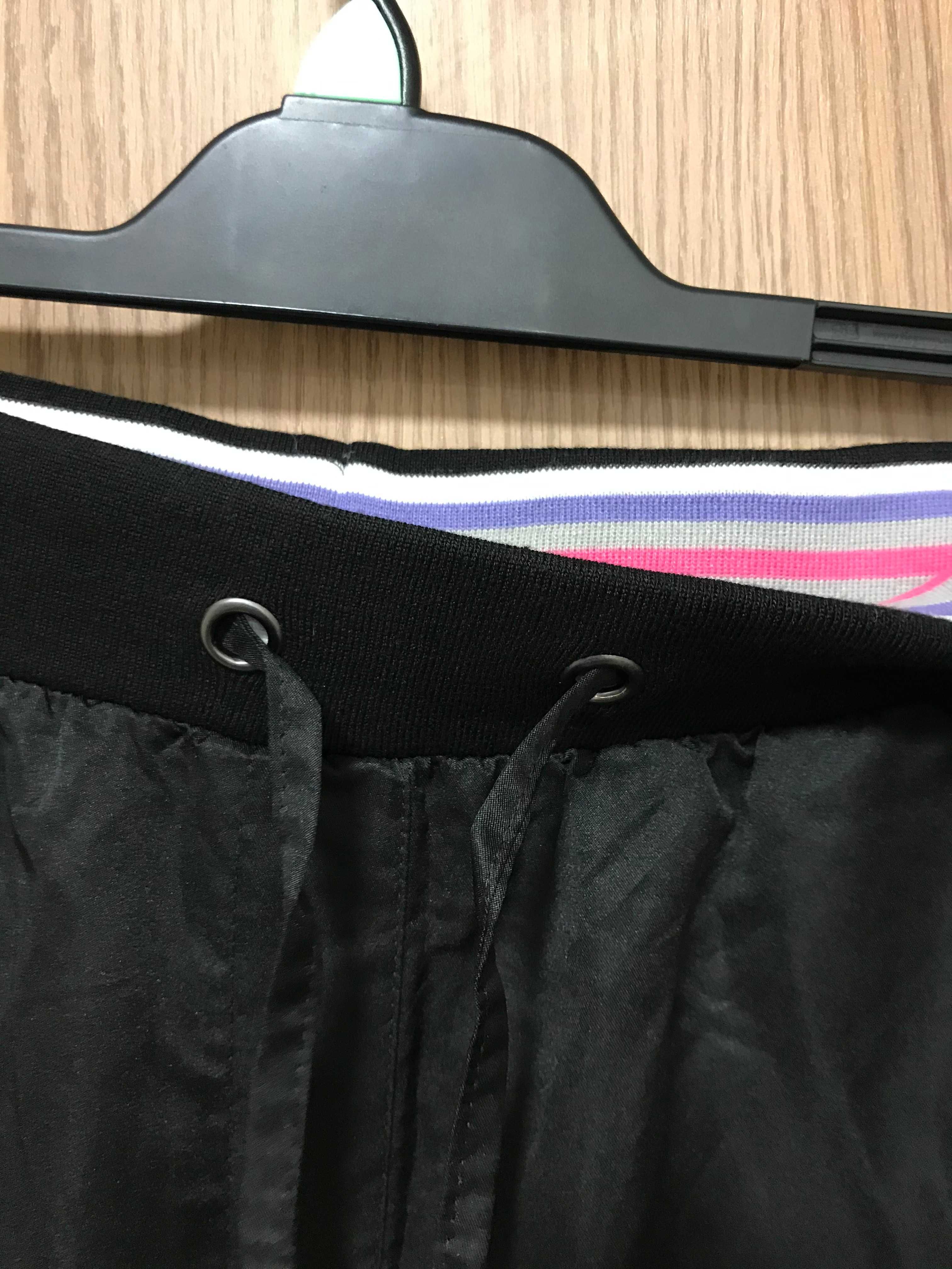 Spodnie dresowe r.44 BonPrix NOWE z kolorowym ściągaczem Slim Fit dres