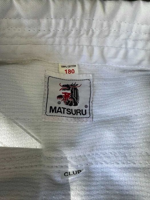 Кімоно Кимоно  тренувальне MATSURU для дзюдо.