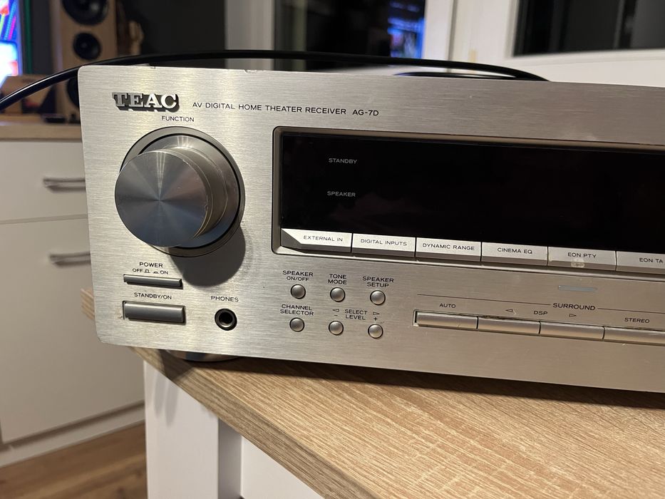 Amplituner teac AG 7D uszkodzony
