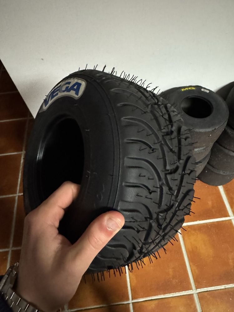 Pneus chuva e seco para kart