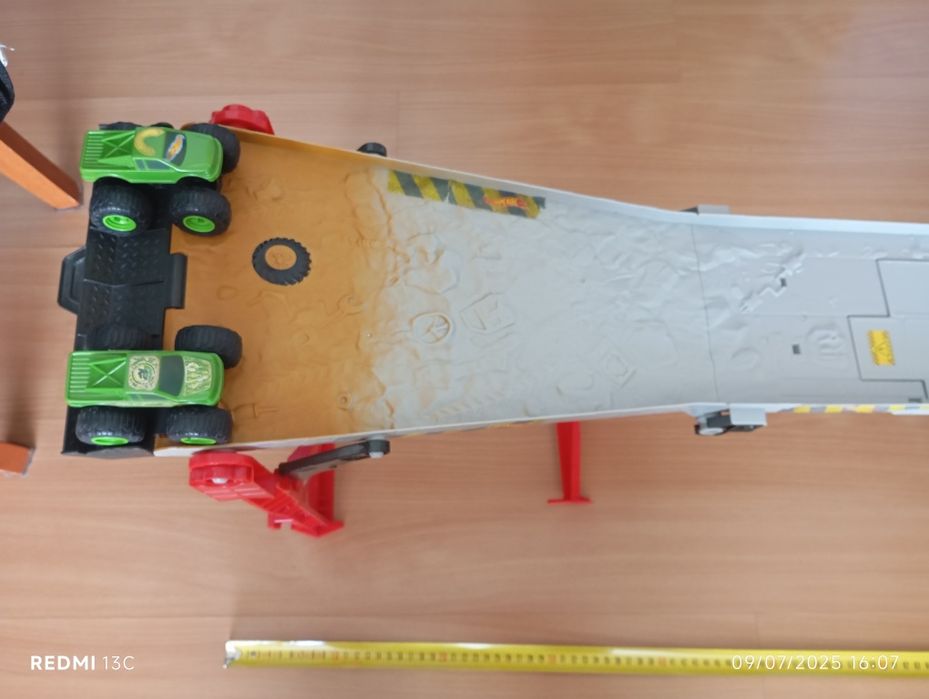 Carro/pista hot wheels