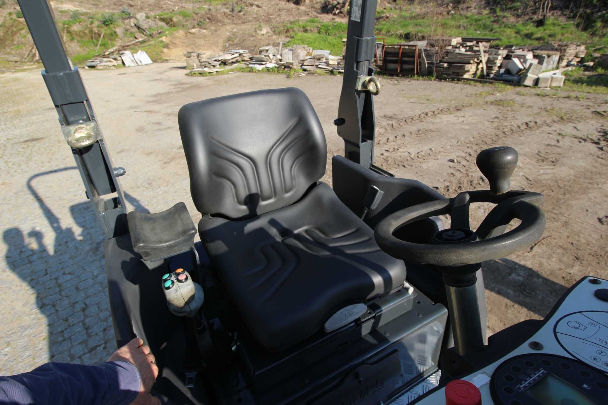 Cilindro Bomag 100 AD W 5  novo para terra e asfalto 2.5 toneladas