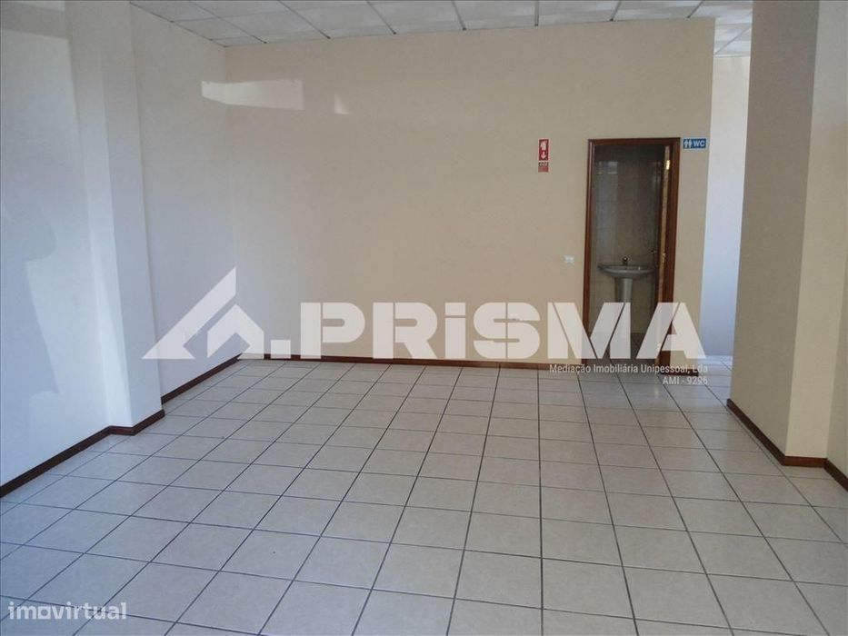 Loja Comercial com Boa Apresentação – 80 m2 – Excelente Localização