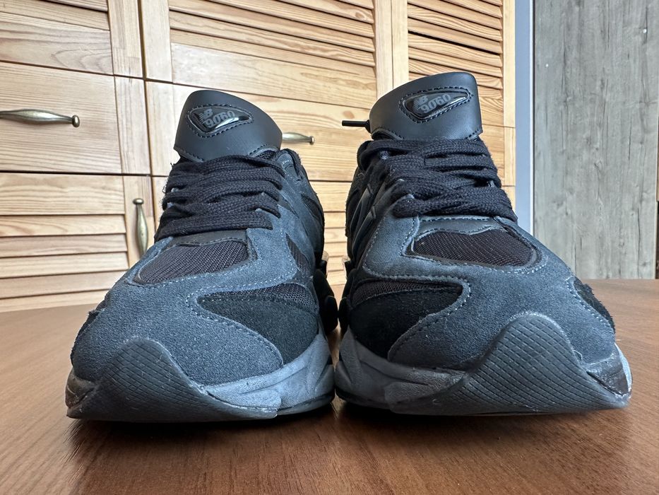 Кросівки жіночі (розмір 40, 40,5)