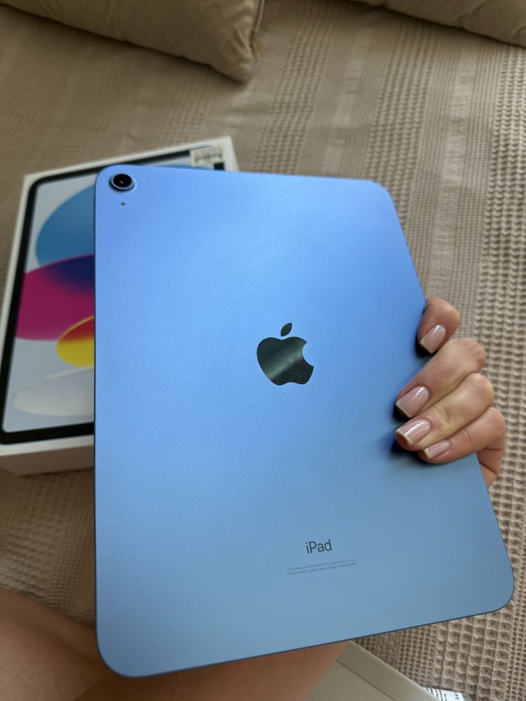 Айпад Apple iPad 10 64 гб блакитний стан як новий