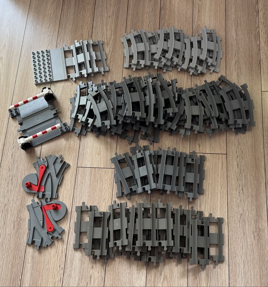 LEGO Duplo - 10 zestawów - 390 elementów