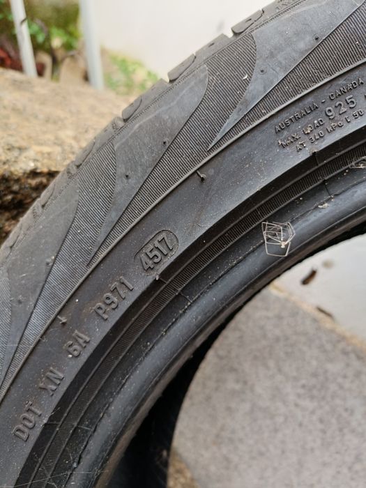 255 45 R20 Pirelli Scorpion Verde