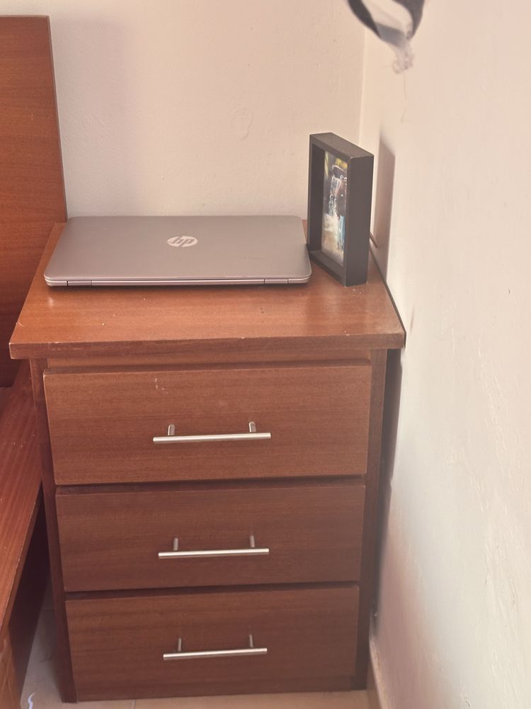 Cama de casal madeira