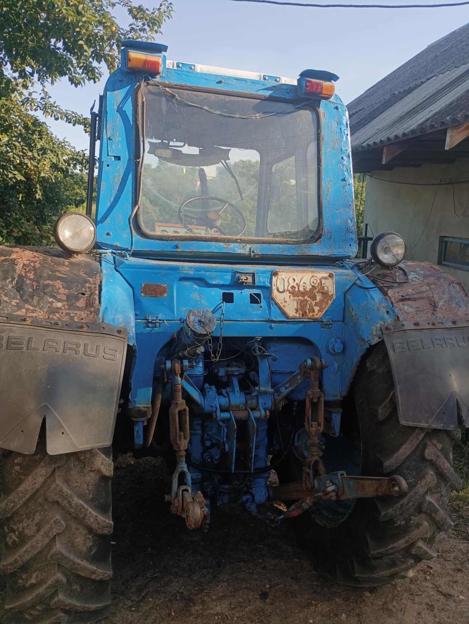 Продам трактор мтз82