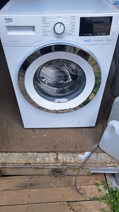 Sprzedam pralkę firmy  Beko  inventer