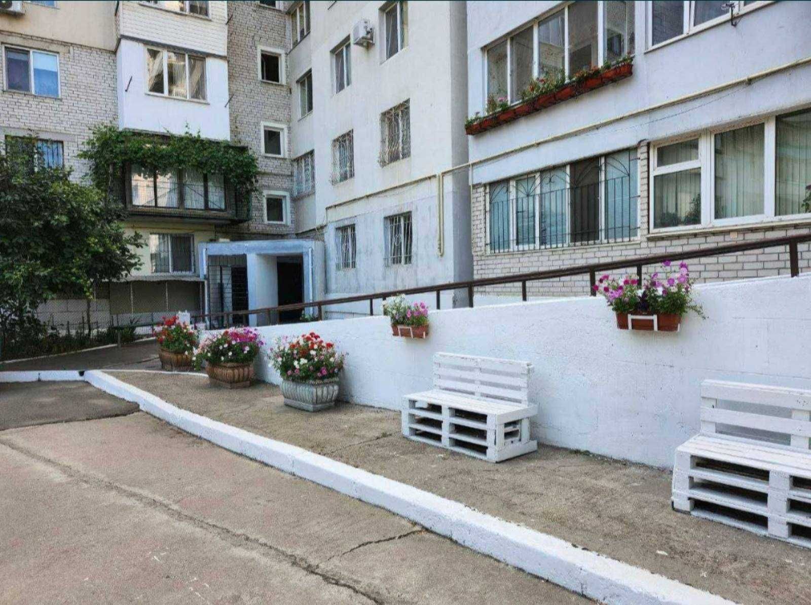 Продам 1-комнатную квартиру на Слободке, ул.Ядова.