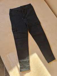 Jegginsy spodnie na gumce z kieszeniami bocznymi czarne