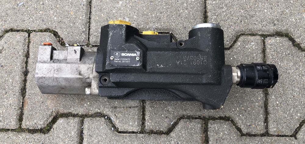 Rozdzielacz zawór hydrauliki Scania