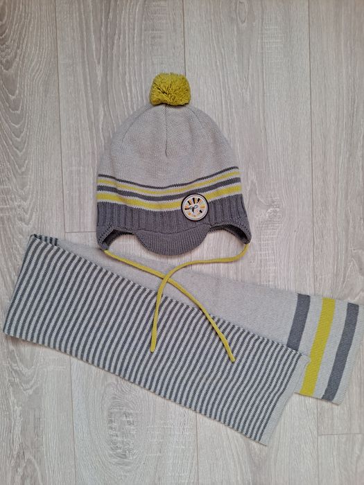 Komplet chłopięcy Coccodrillo czapka + szalik 3-5 lat