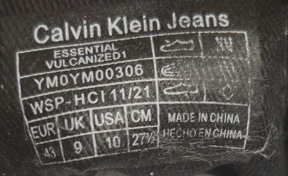 Продам кеди Calvin Klein