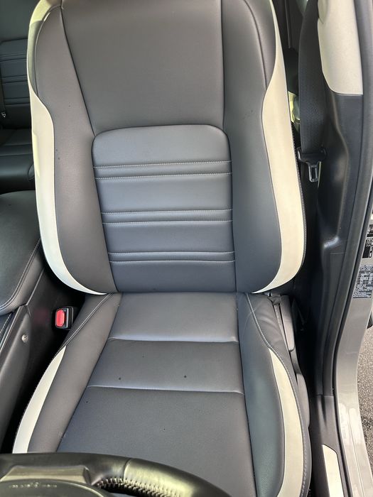 Легковой автомобиль Lexus NX 2021 року