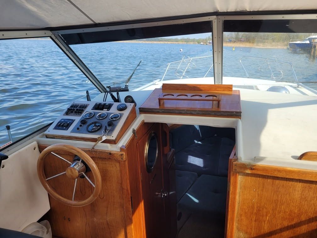 Jacht motorowy nimbus 800 turbo