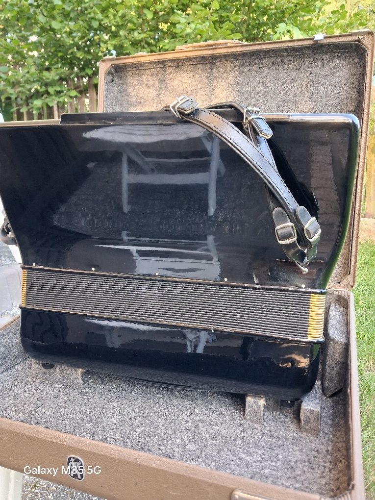 Akordeon Hohner Atlantic IV de luxe . Zamienię.