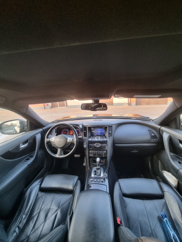 Infinity FX50 S Premium.Mały przebieg.Tylna oś skrętna!!!