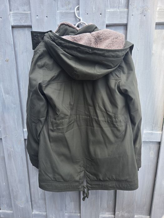 Oliwkowa kurtka Hollister S