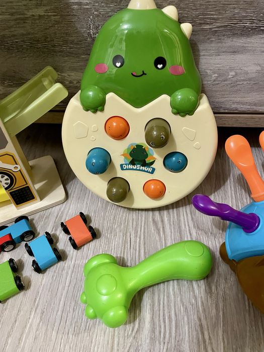 сортер, аерофутбол,розвиваючі іграшки, пазли половинки