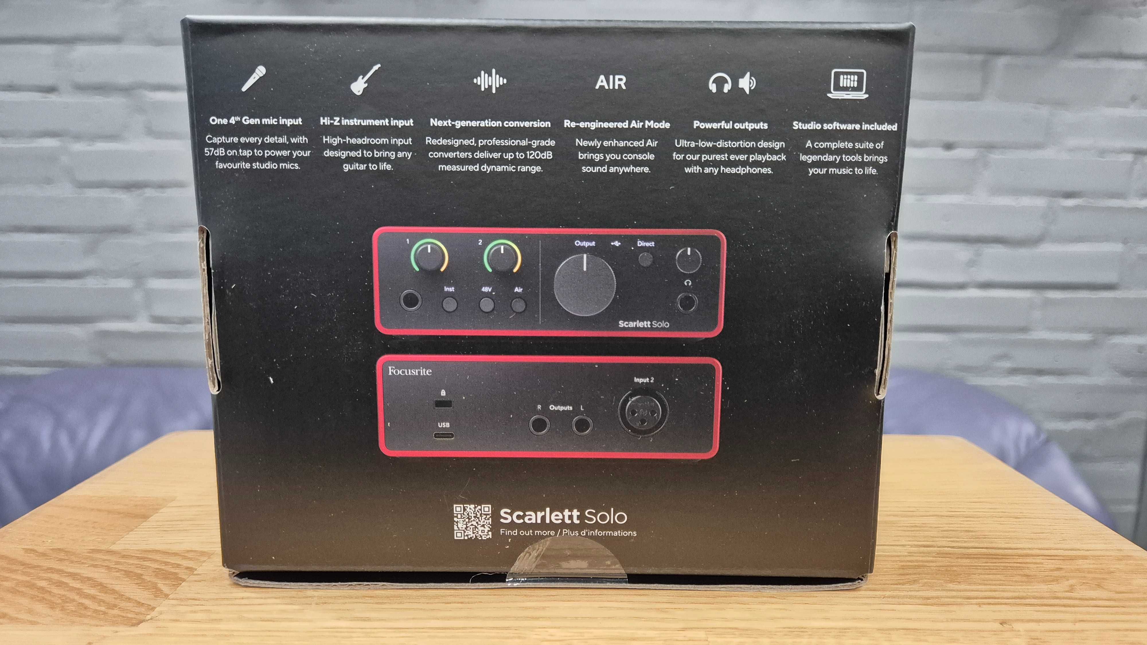 FOCUSRITE Scarlett Solo 4th Gen Аудіоінтерфейс Звукова карта