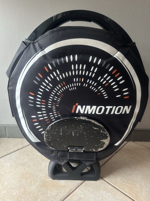 Monocykl elektryczny Inmotion V8 700 km gratisy dobry stan