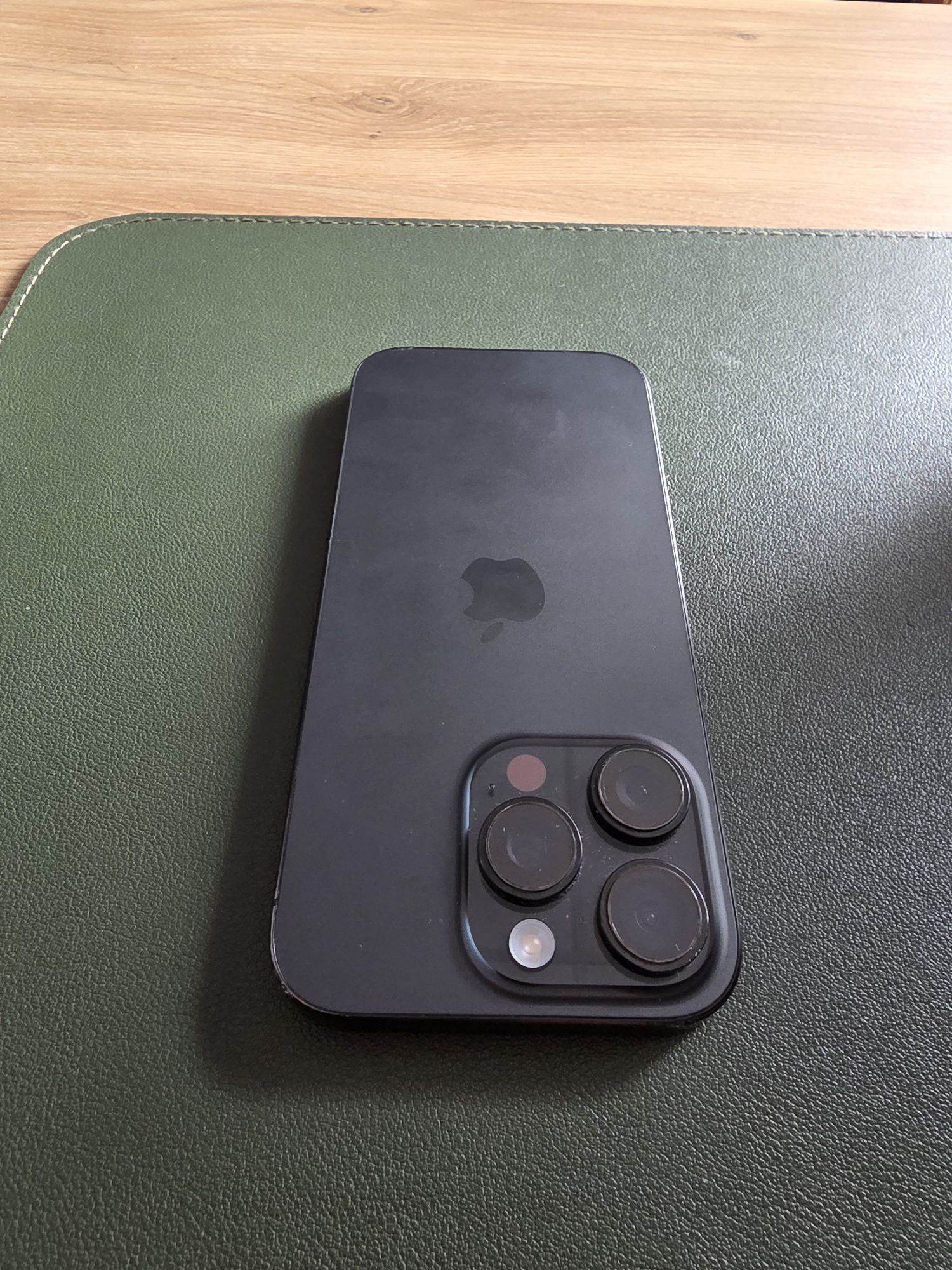 Iphone 16 pro 128gb czarny gwarancja