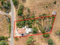 Moradia T4 Isolada c/ Terreno 2164 m² em Santa Bárbara de Nexe!